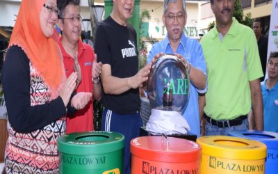 COMMUNITY ACT- GOTONG-ROYONG AT BUKIT BINTANG